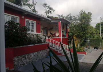 Eco-Lodge For Sale in el Valle de Antón, Panamá